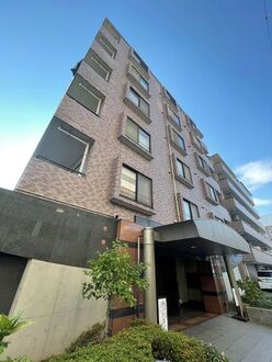 クレッセント大鳥居の外観