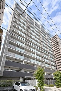 クリオ入谷の外観