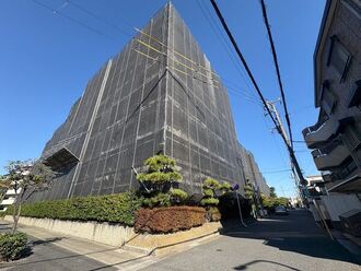 行徳ホワイトハイツの外観