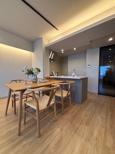 ルネ・上野桜木