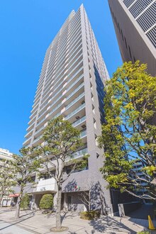 日暮里アインスタワーの外観