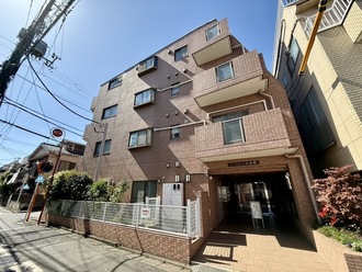 アベニール中野の外観