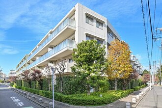 ディアプレイス中野野方の外観
