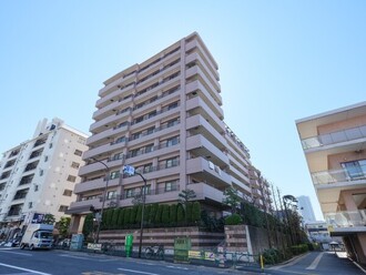クリオ新宿戸山壱番館の外観