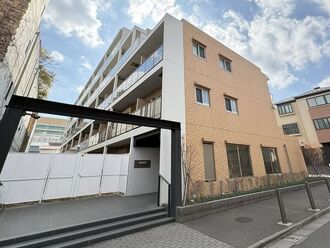 ハーモニーレジデンス新宿四谷