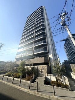 クレアホームズ町田の外観