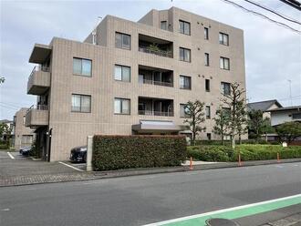 パーク・ハイム成城の外観