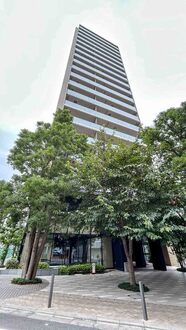 プラウドタワー東池袋の外観