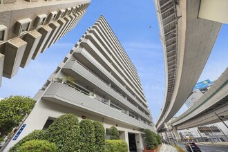 板橋ハイタウン