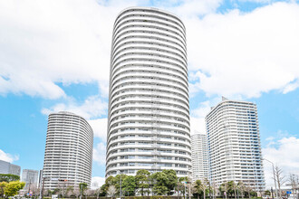 M.M.TOWERS FORESIS R棟