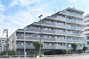 レグノ・スイート三軒茶屋の外観