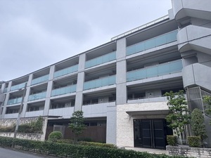 THEパームス三鷹ビバーチェの外観