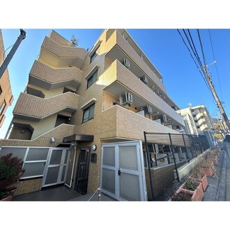 藤和シティコープ大倉山駅前の外観