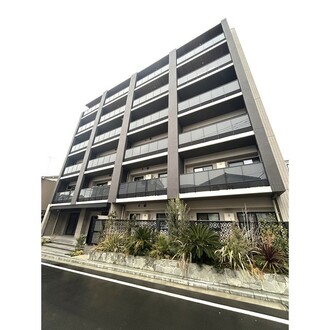 グラサージュ横濱鶴見リトリートの外観