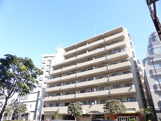 藤和シティホームズ新宿余丁町の外観