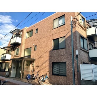 アルファポート中野坂上の外観