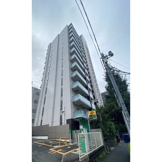 ザ・パークハウス新宿柏木の外観