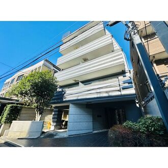 グレンパーク神楽坂の外観