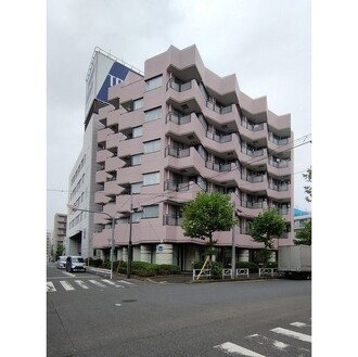 コーポリヴァーストンの外観