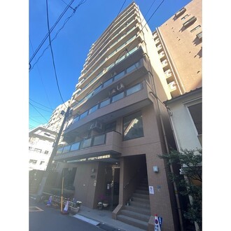 リーラ仲御徒町の外観