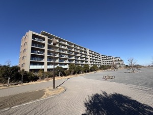 ザ・パークハウス追浜オーシャンフォートの外観