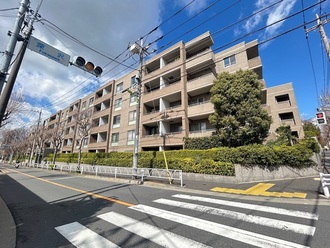 パルテール深沢の外観