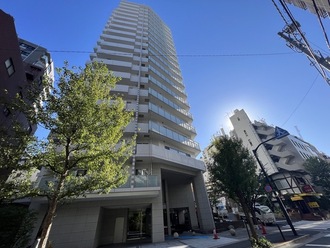 レグノ・グランデ一番町タワーの外観
