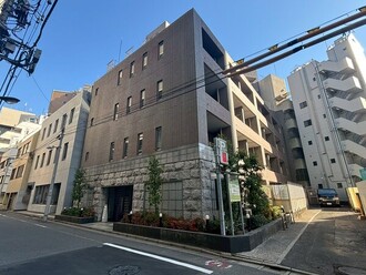 パレステュディオ九段北の丸の外観