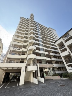 光が丘パークタウンいちょう通り東第二団地　9号棟