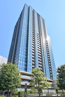 大崎ウエストシティタワーズの外観