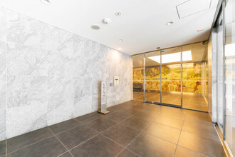 プレミスト明石町の外観