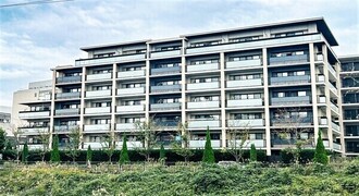 ルネ横浜戸塚の外観