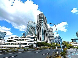 ナビューレ横浜タワーレジデンスの外観