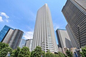 ザ・パークハウス西新宿タワー60の外観