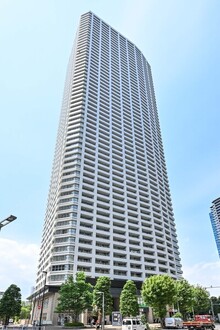 ザ・パークハウス西新宿タワー60の外観