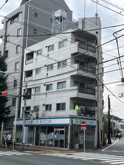 弥生町クリスコーポ
