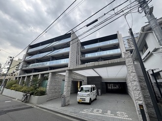 シティハウス神宮北参道の外観