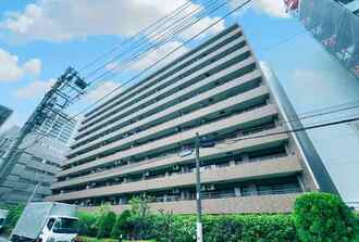 クリオ横浜西口弐番館の外観