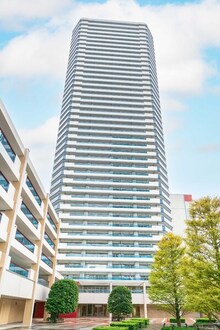 ザ・ヨコハマタワーズ　タワーウエストの外観