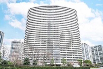 M.M.TOWERS FORESIS R棟