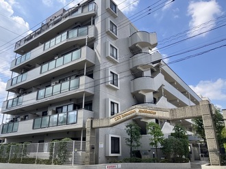 クリオ綱島八番館の外観
