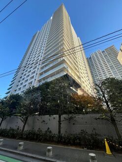 グランドミッドタワーズ大宮 フォレストタワーの外観