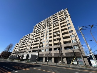 ライオンズ浜田山セントマークスの外観