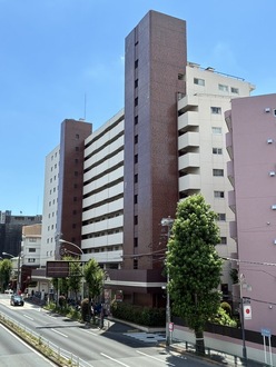 オーク荻窪マンションの外観