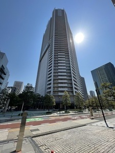 キャピタルマークタワーの外観