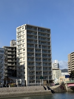 D’クラディア住吉リバーシーンの外観