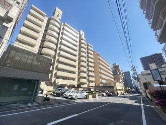 上柳橋ハイタウンの外観