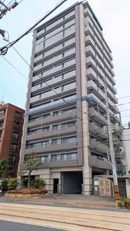エイルヴィラ宇品神田ツインタワーの外観