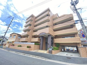 ライオンズマンション新井口駅前の外観