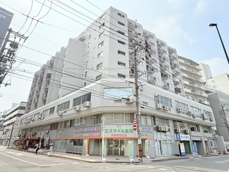 チサンマンション広島の外観